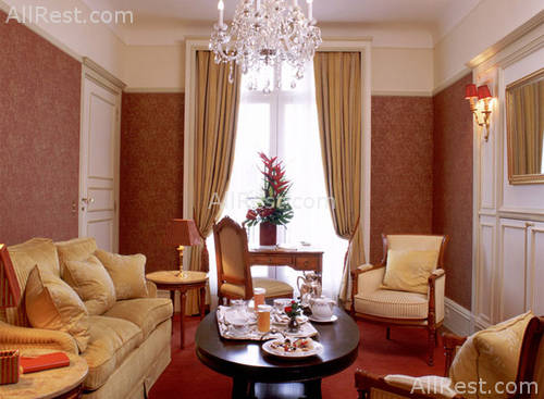 Hotel Le Royal Monceau 15